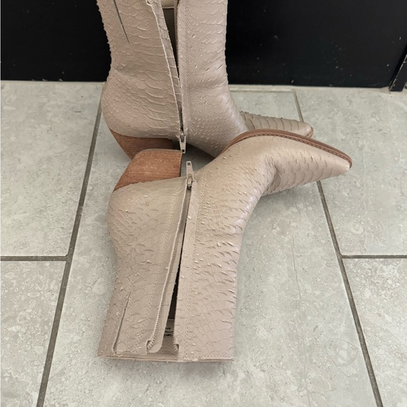 Matisse boots. Great condition! Size 8.5 - Picture 3 of 4